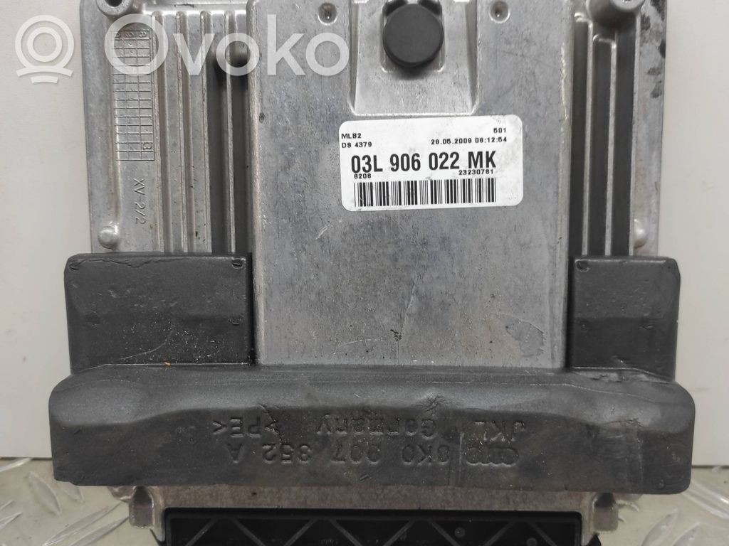 Audi A4 S4 B8 8K Engine control unit/module 