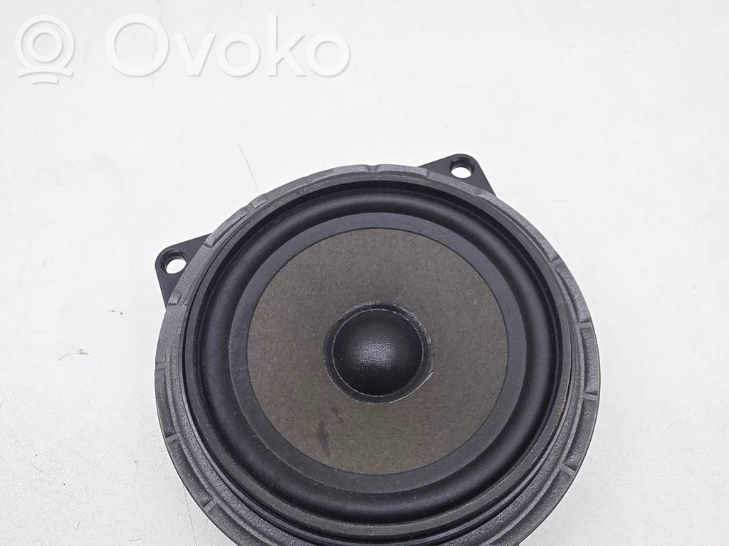 BMW 3 E90 E91 Takaoven kaiutin 