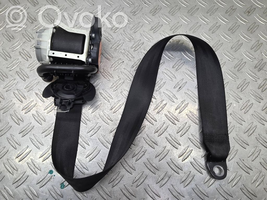 Audi A3 S3 8V Cinturón delantero 