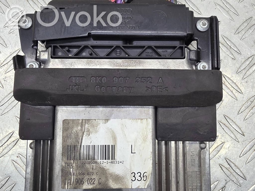Audi A4 S4 B8 8K Engine control unit/module 