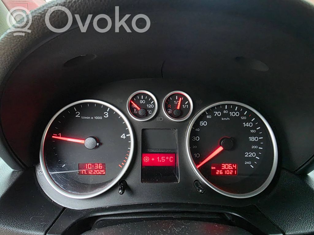 Audi A2 Spidometras (prietaisų skydelis) 