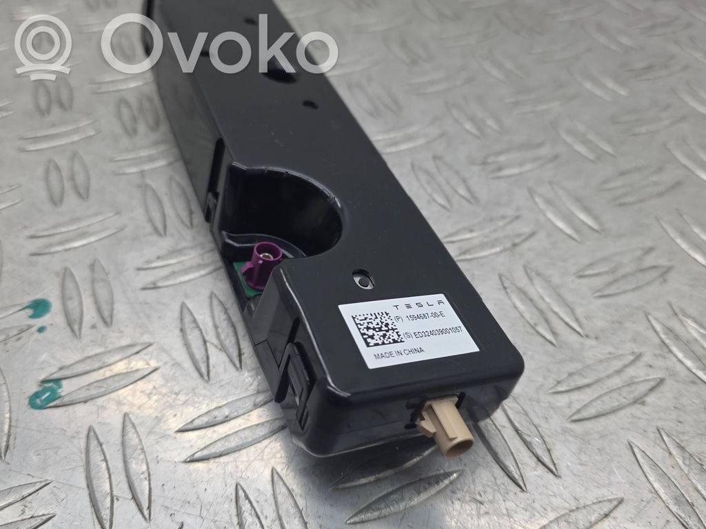 Tesla Model X Bluetooth antena 