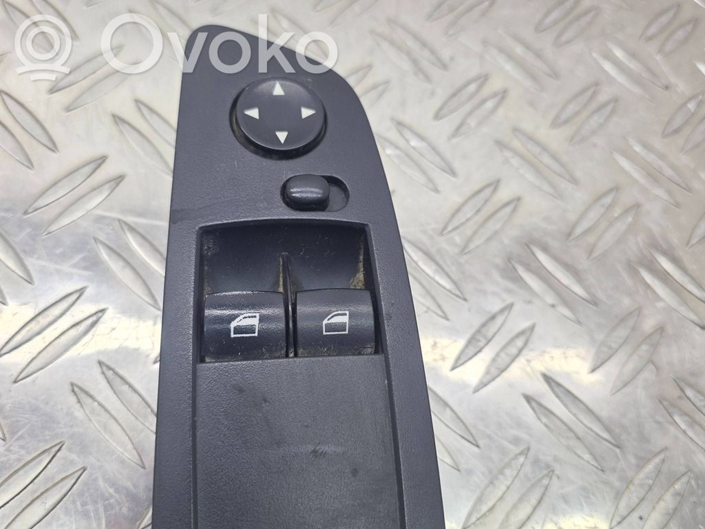 BMW 1 E81 E87 Electric window control switch 