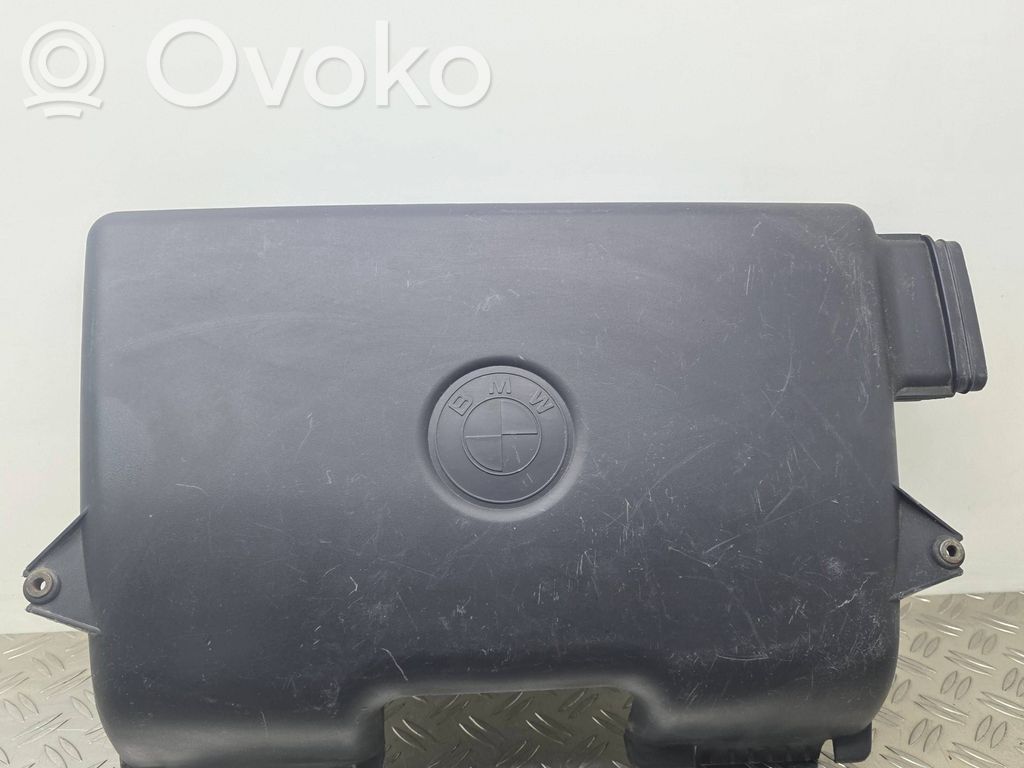 BMW 1 E81 E87 Oro paėmimo kanalo detalė (-ės) 