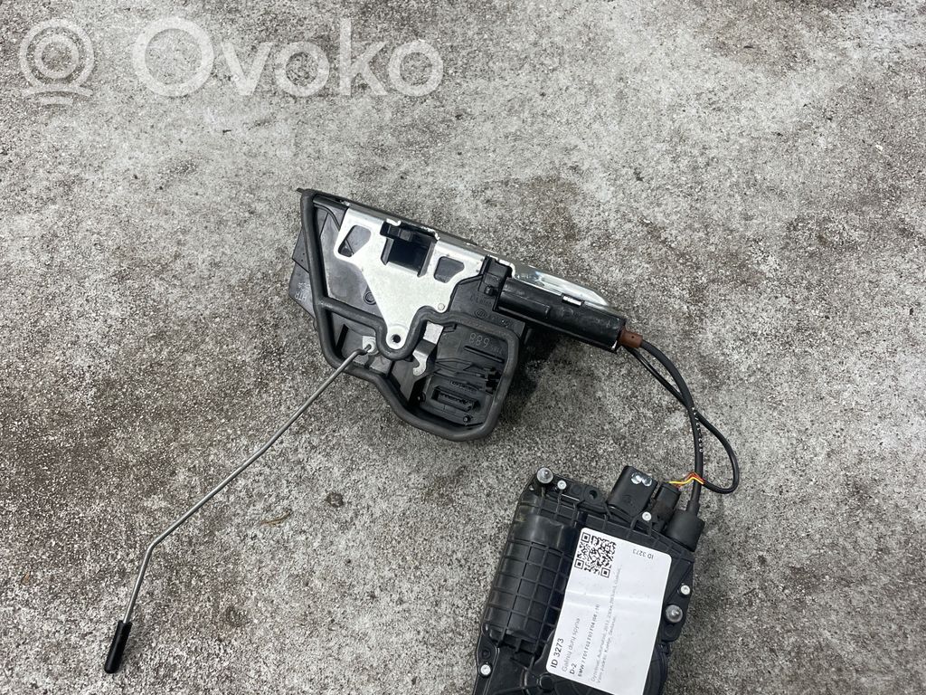 BMW 7 F01 F02 F03 F04 Rear door lock 