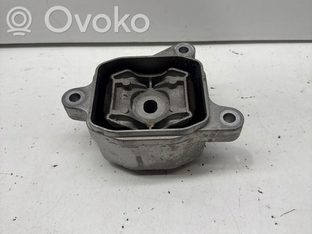 BMW iX1 Engine mount bracket 