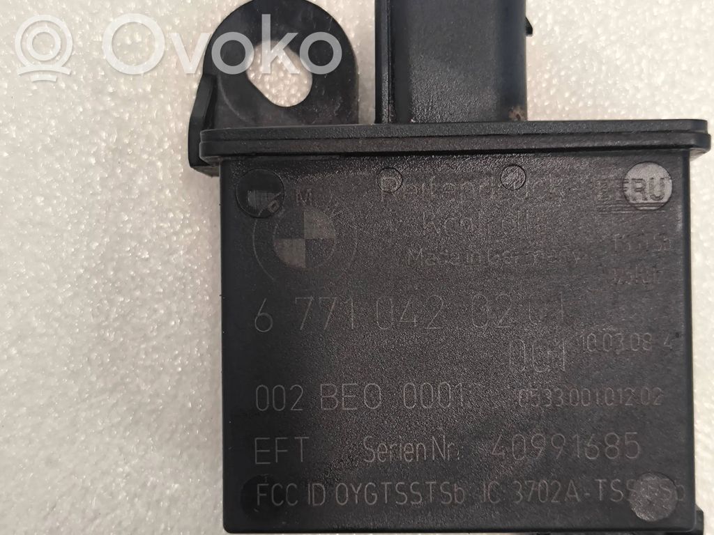 BMW 3 E92 E93 Tire pressure control unit 