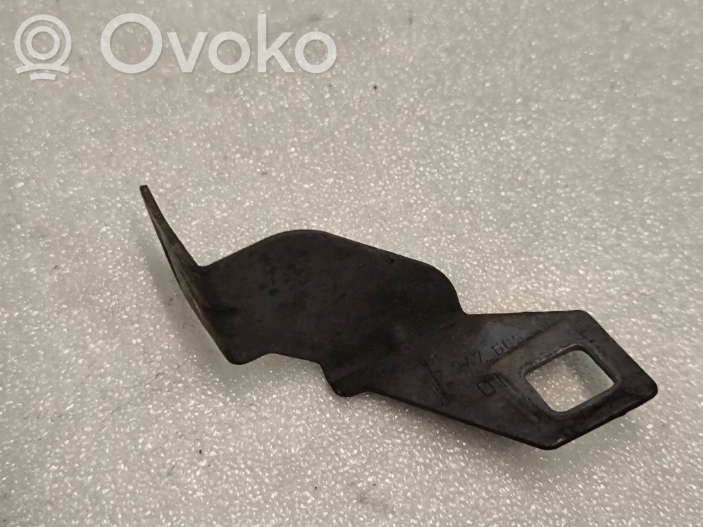 BMW 7 F01 F02 F03 F04 Priekšpusē bampera turētājs 