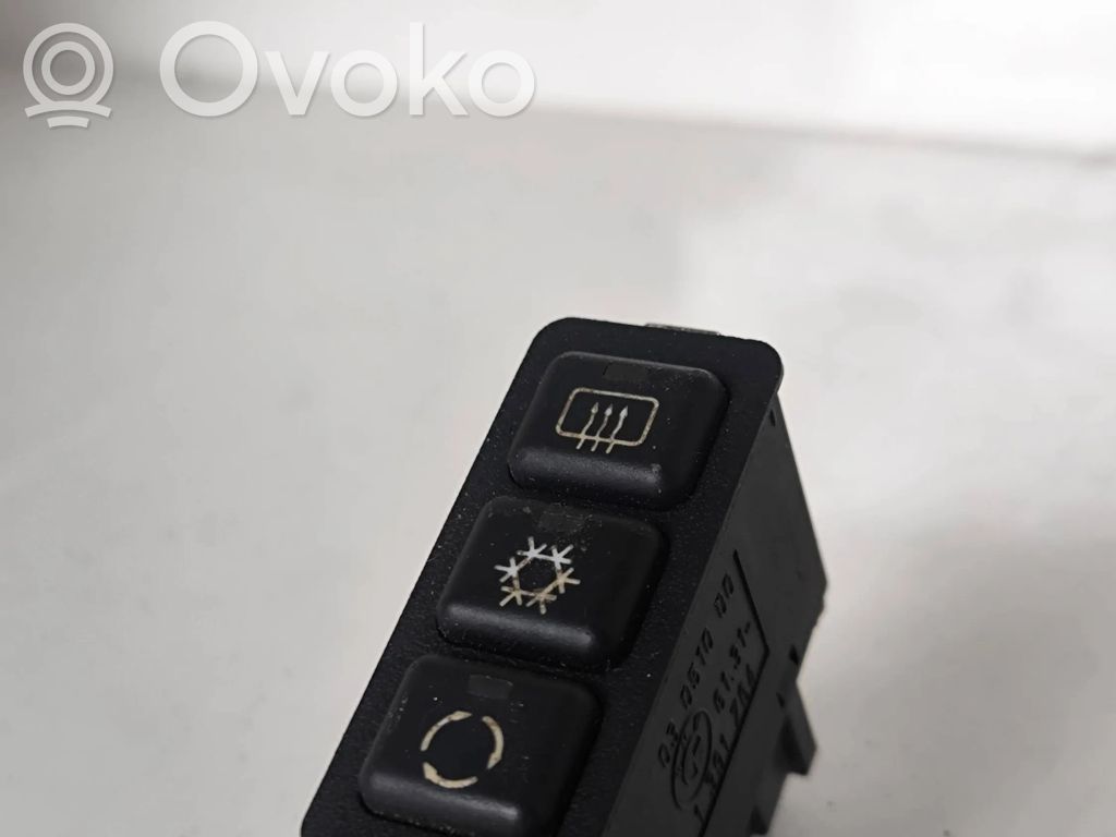BMW 5 E34 Windscreen/window heater switch 