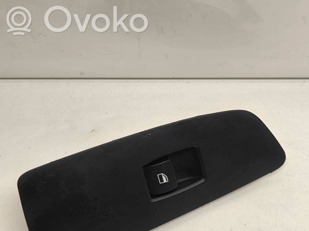 BMW 1 E81 E87 Electric window control switch 