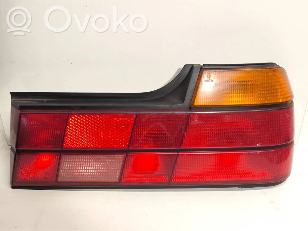BMW 7 E32 Galinis žibintas kėbule 