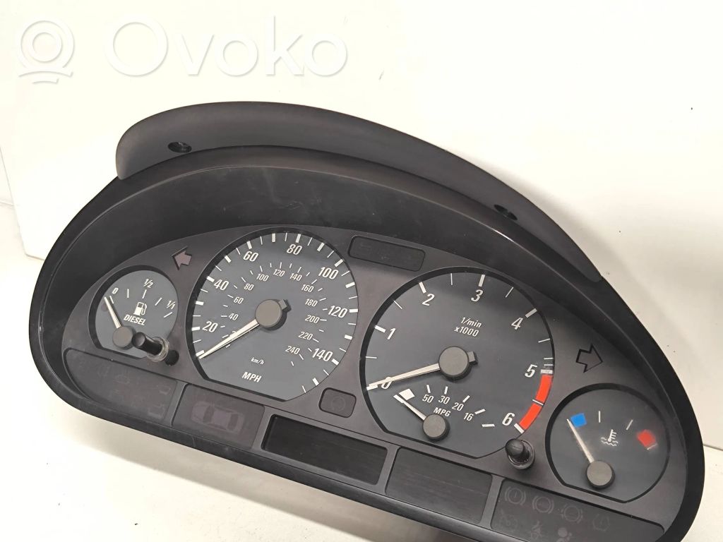 Speedometer (instrument cluster)   6956999,0263639278,00257224000175