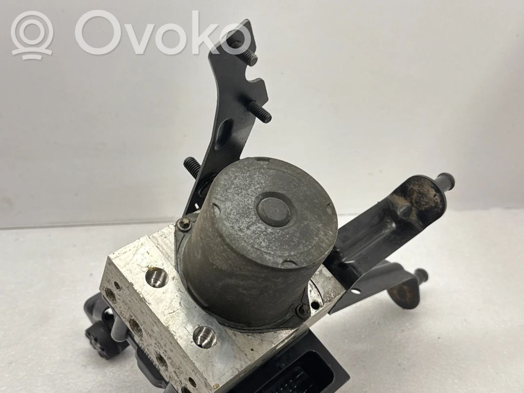ABS Pump   6769703