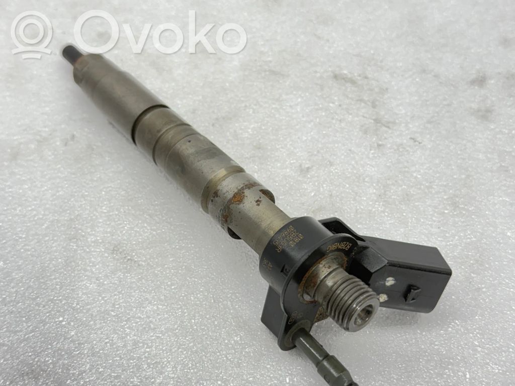 BMW 1 E81 E87 Fuel injector 