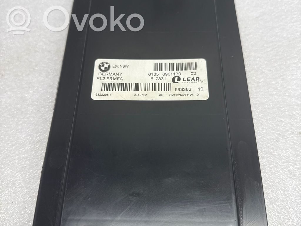 BMW 1 E81 E87 Light module LCM 