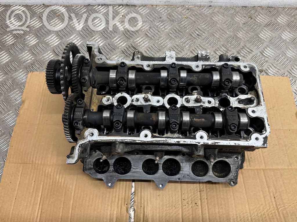 Jeep Grand Cherokee Engine head 