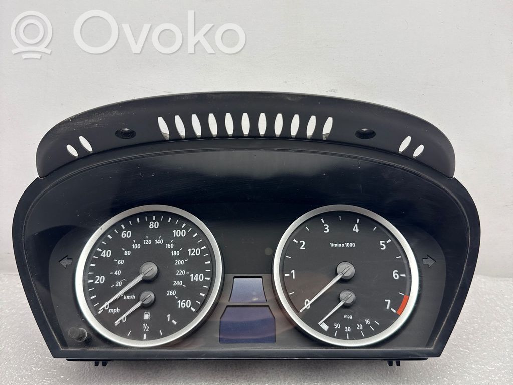 BMW 5 E60 E61 Nopeusmittari (mittaristo) 