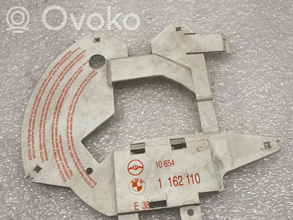 BMW 7 E38 Kita salono detalė 