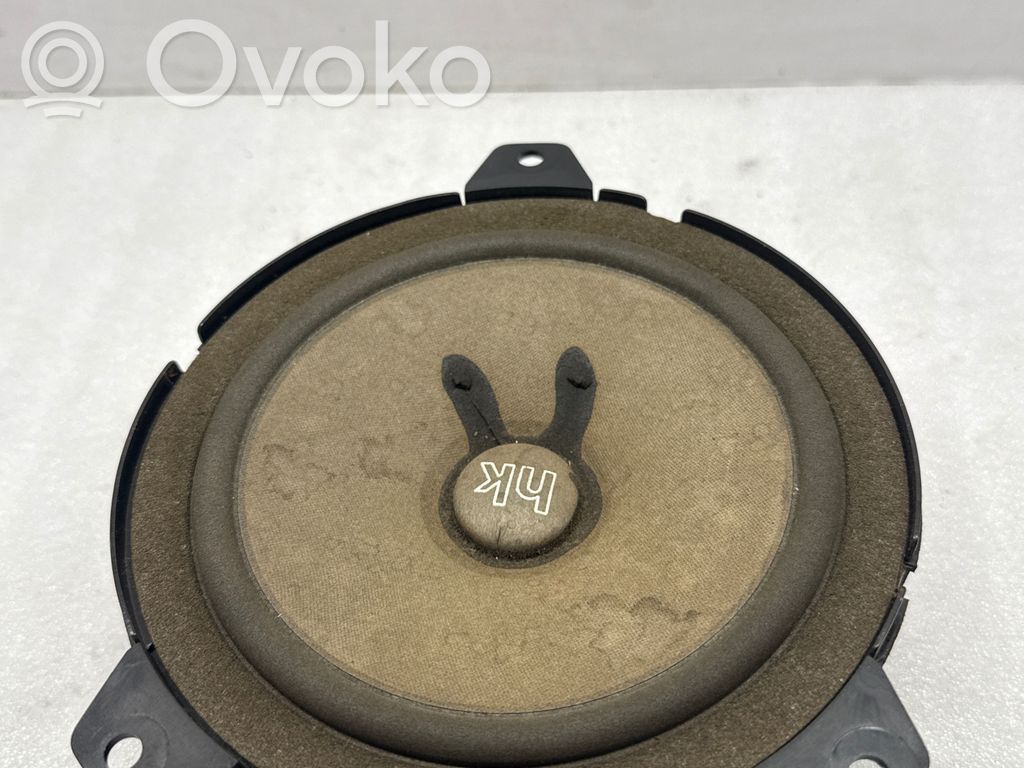 BMW 3 E46 Front door speaker 