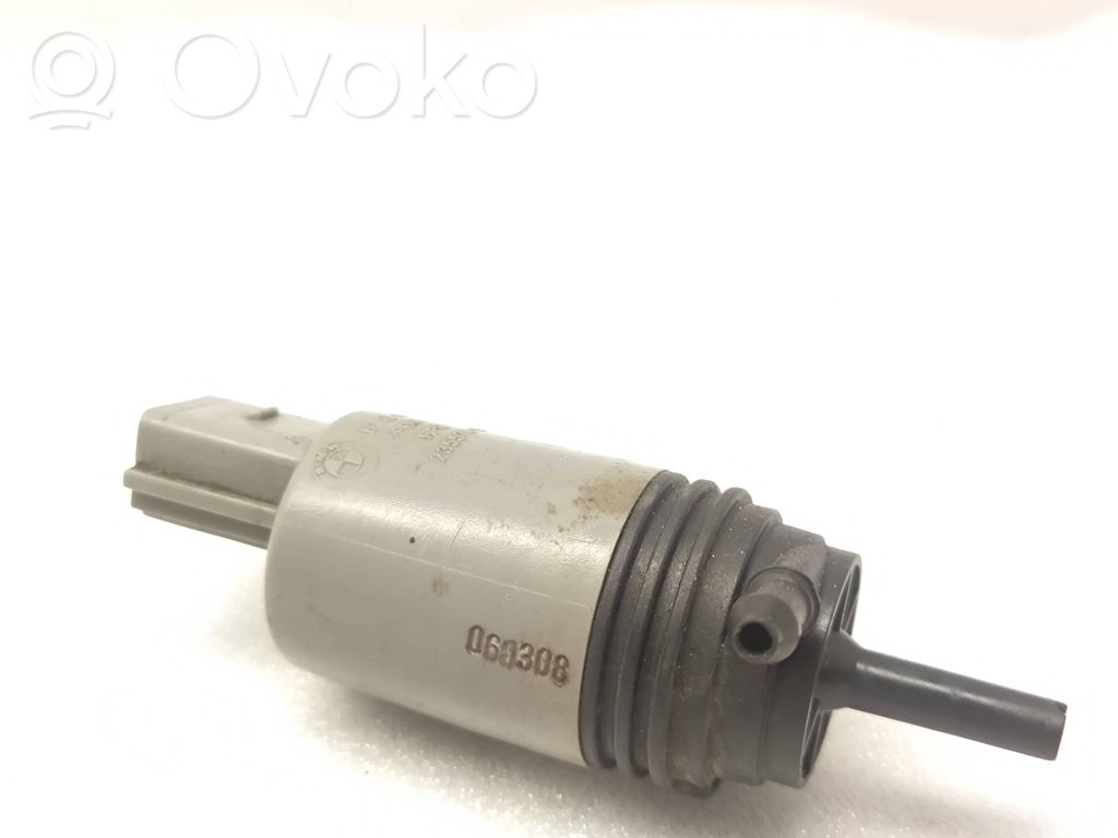 BMW 3 E92 E93 Tuulilasi tuulilasinpesimen pumppu 