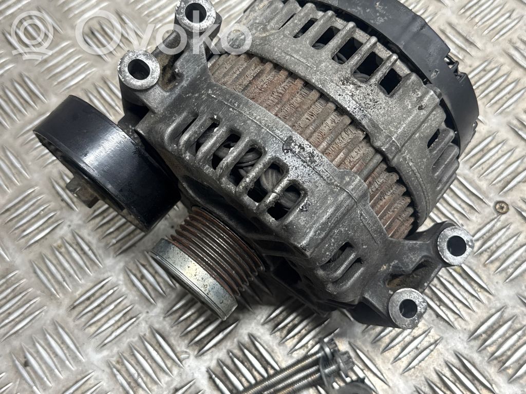BMW 5 E60 E61 Generator/alternator 