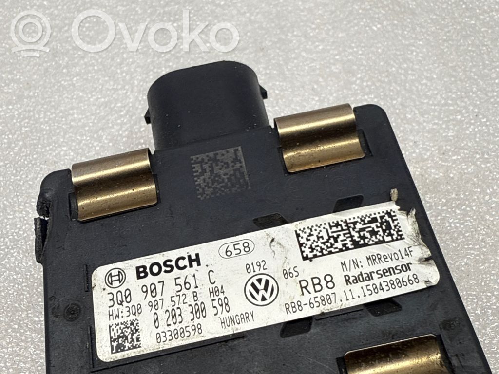 Volkswagen PASSAT B8 Radar / Czujnik Distronic 