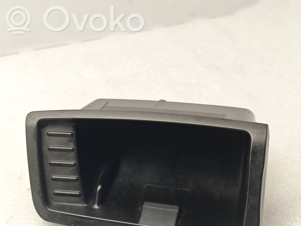 BMW 3 E90 E91 Posacenere auto 