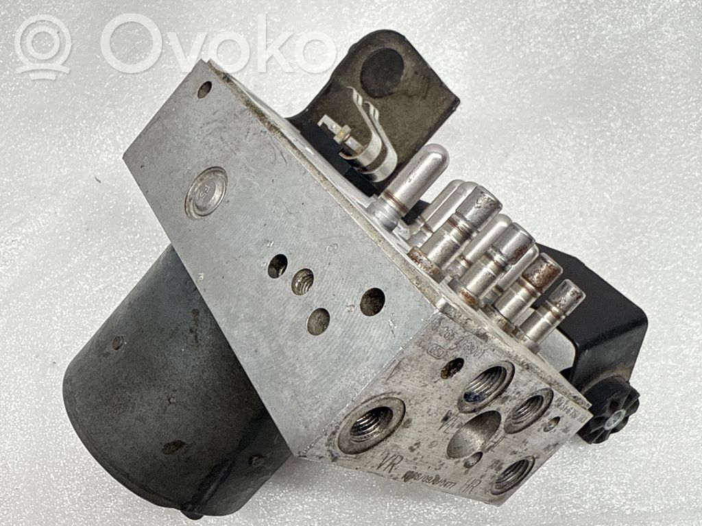 BMW 5 E39 ABS Pump 