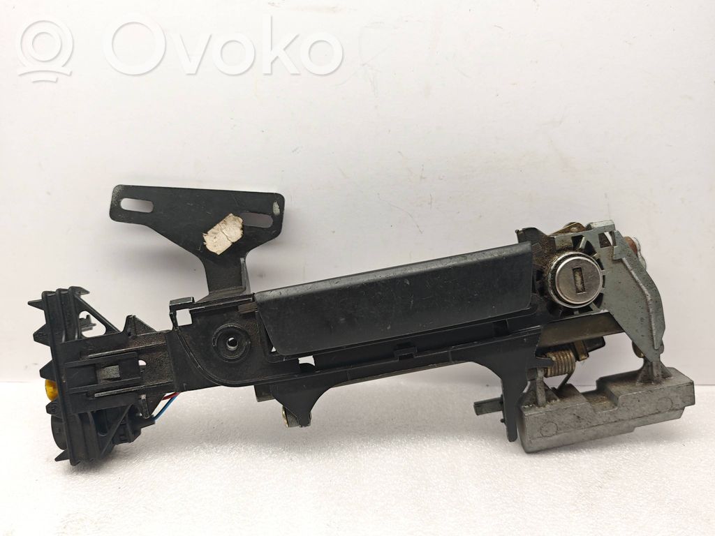 BMW 5 E34 Manecilla externa puerta delantera 