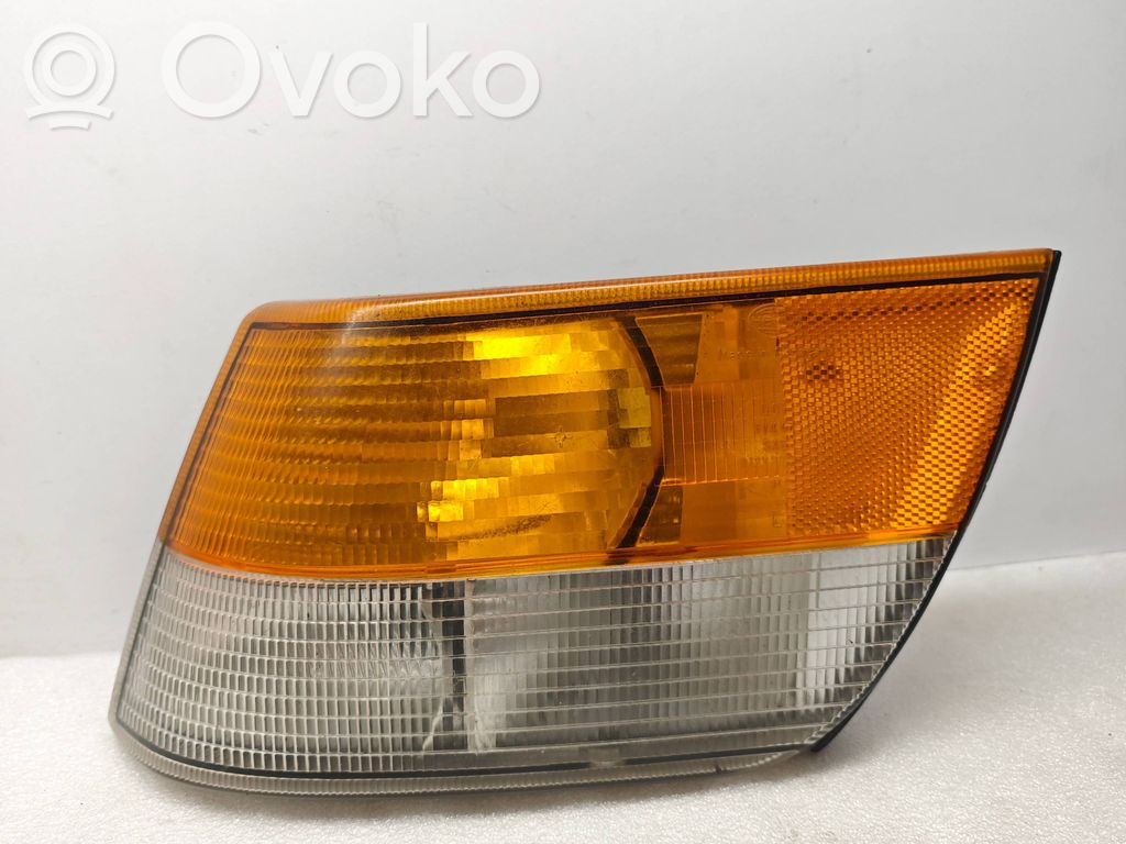 Saab 9000 CD Front indicator light 