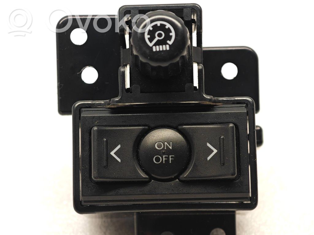 Lexus IS 220D-250-350 Panel lighting control switch 