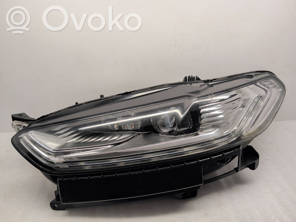 Ford Mondeo MK V Scheinwerfer 
