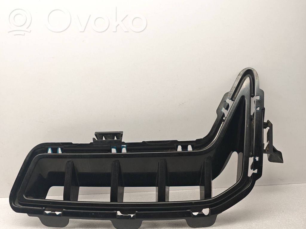 BMW X5 G05 Kratka dolna zderzaka przedniego 