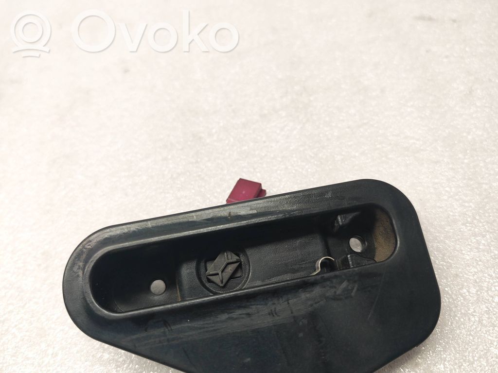 BMW Z4 E85 E86 Kita salono detalė 