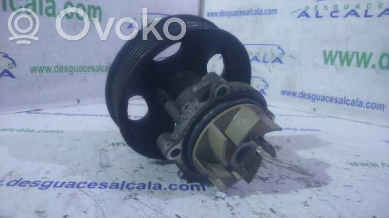 Opel Corsa C Vesipumppu 