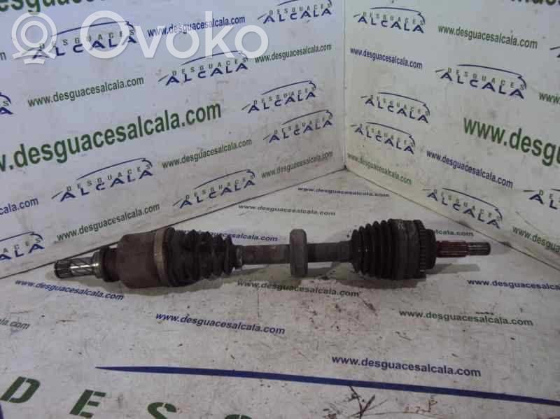 Renault Clio III Etuvetoakseli 
