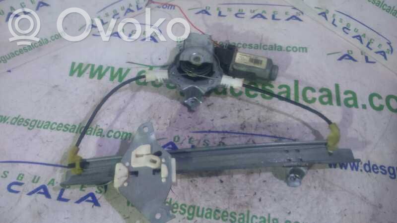 Nissan Qashqai Macara geam spate fără motor