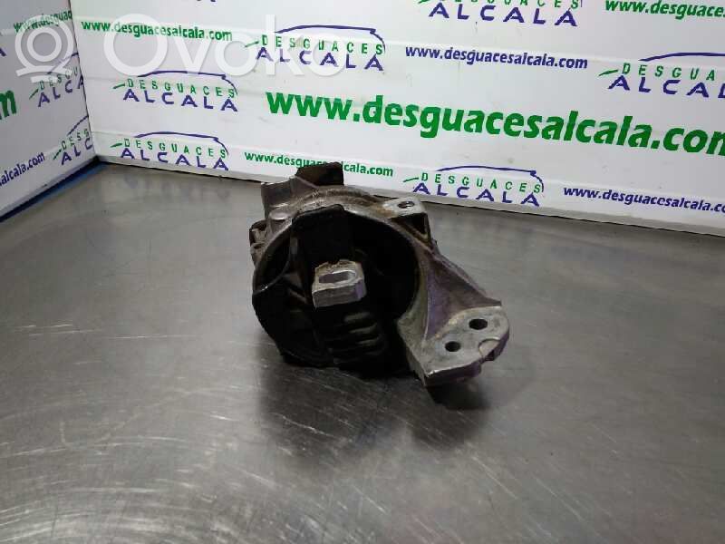Engine mount bracket   1813G9
