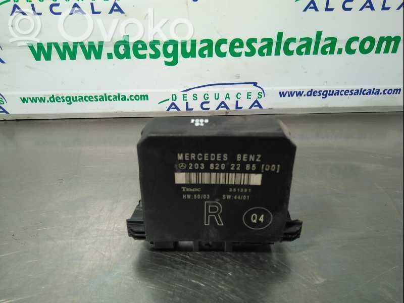 Mercedes-Benz C W203 Unidad de control de puerta 