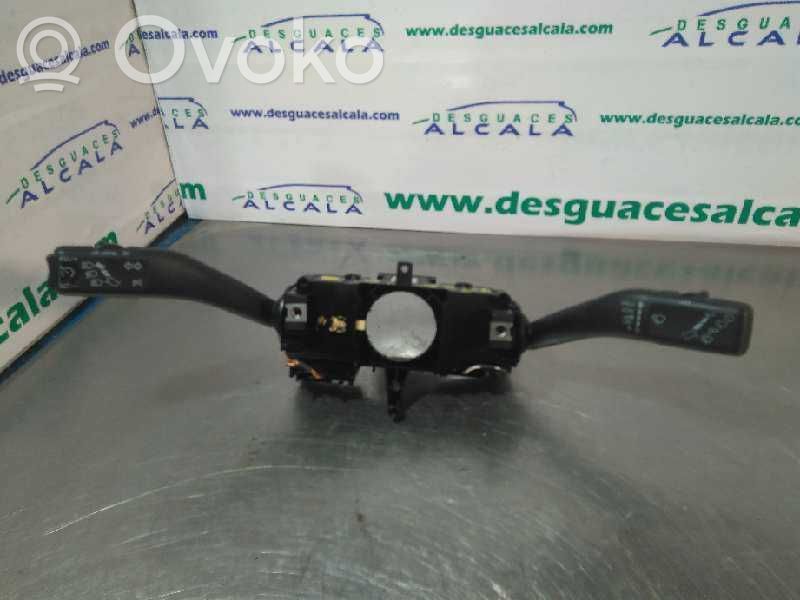 Seat Toledo IV (NH) Interruptor de control multifunción 