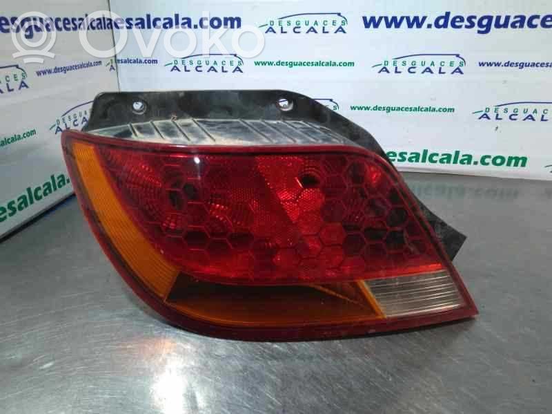 Lampa tylna