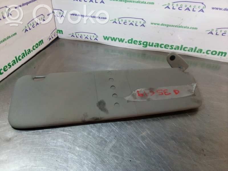 Sun visor