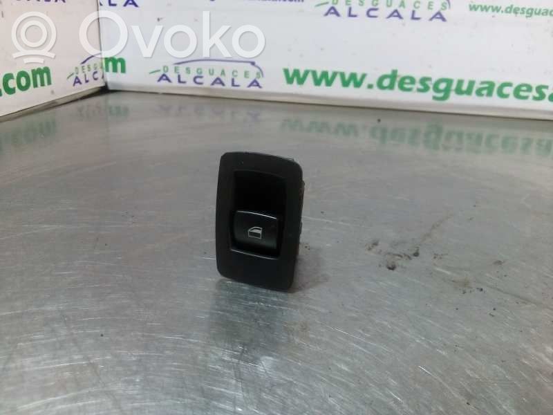 Elektrisko logu slēdzis   15939900,3PINES