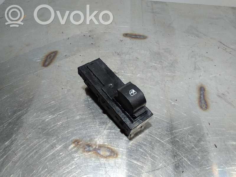 Fiat Tipo Electric window control switch 