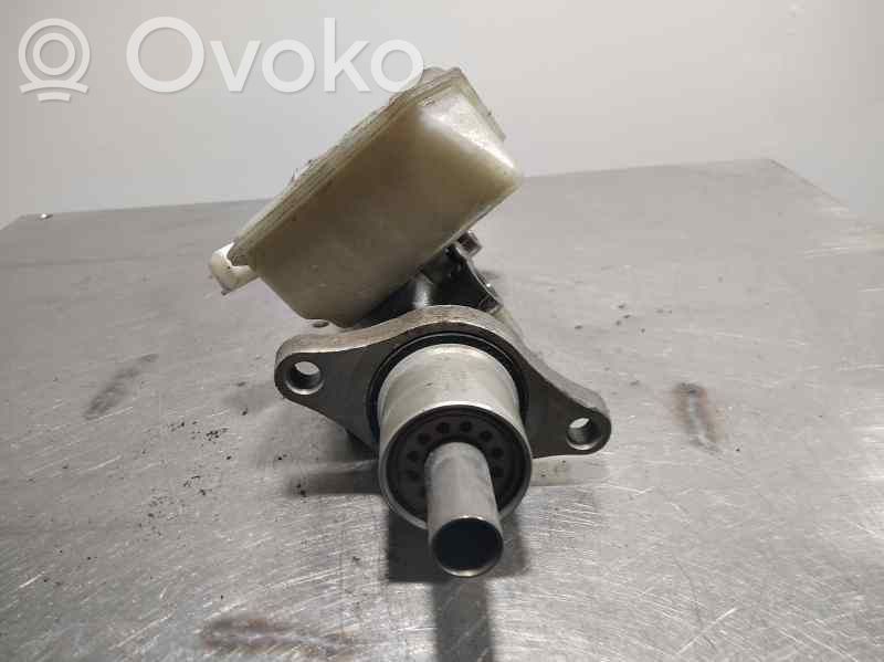 Brake booster   2SALIDAS