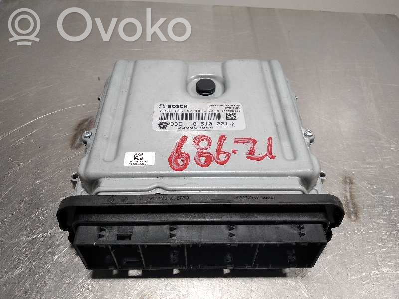 Variklio valdymo blokas   0281016838