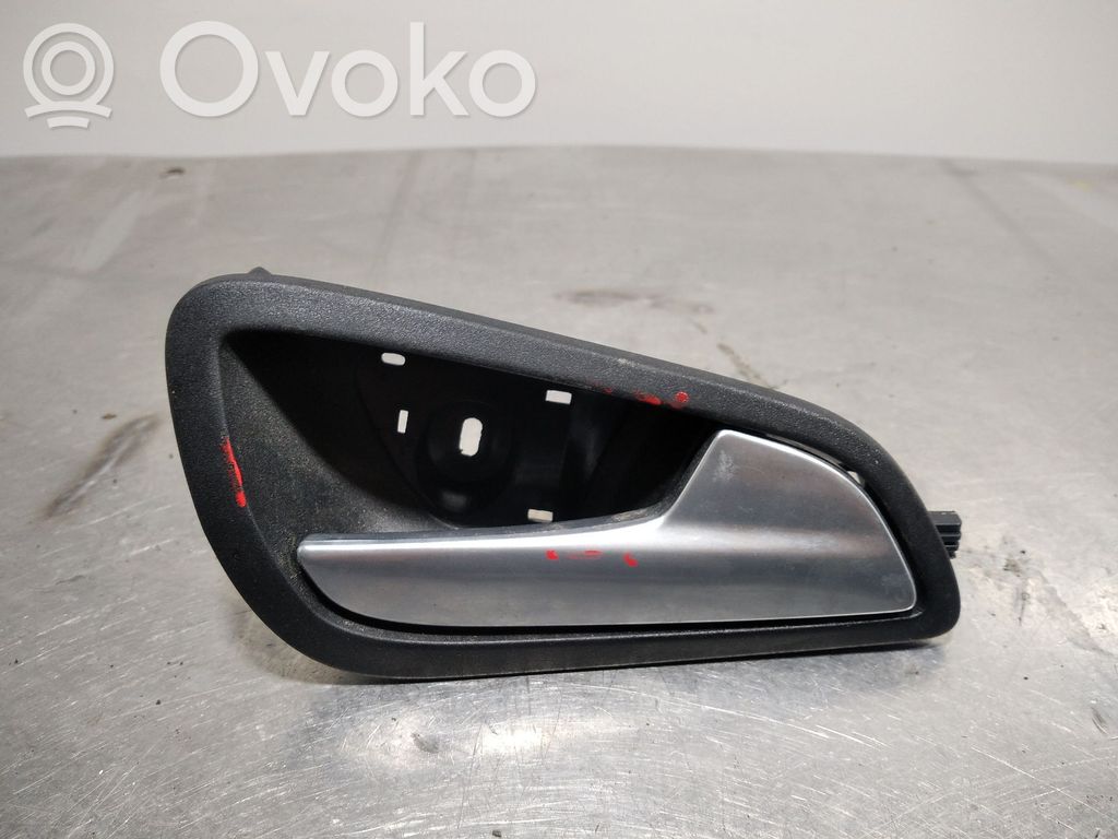 Ford Focus Manecilla interna puerta delantera 