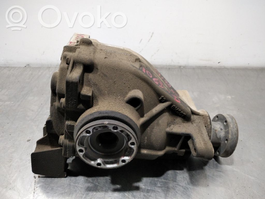 BMW 5 E60 E61 Galinis reduktorius 