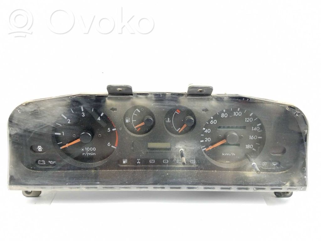 Nissan Terrano Tachimetro (quadro strumenti) 