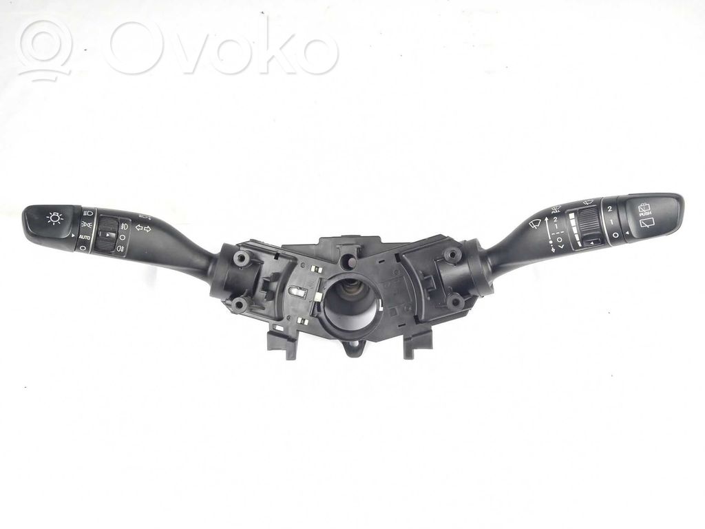 Hyundai Tucson TL Interruptor de control multifunción 